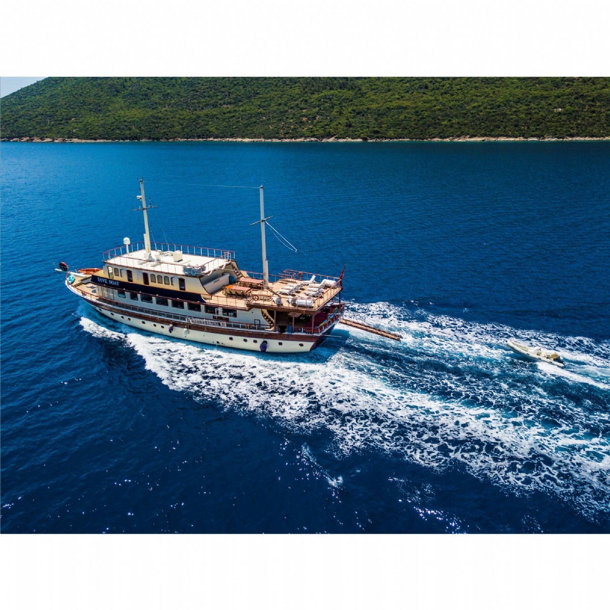 Deluxe Boats | D160 - Gulet Yacht Charter Turkey for 32 Person | D160 - Private Yacht Charter for 32 Persons |  | 