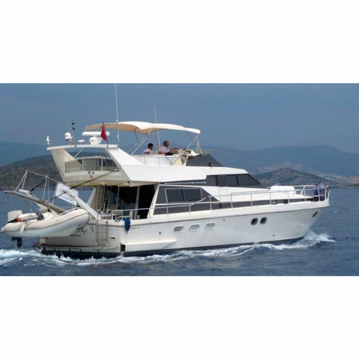 Motor Yacht Fleets | M399 - Motoryacht Charter Turkey 6 person Luxury | M399 | Private Yacht charter Turkey, VIP Charter, Yachting Turkey, gulet Turkey, cabin charter , yachtrentalsTurkey, boat charter Turkey, Bodrum yacht charter, VIP Motoryacht | 
